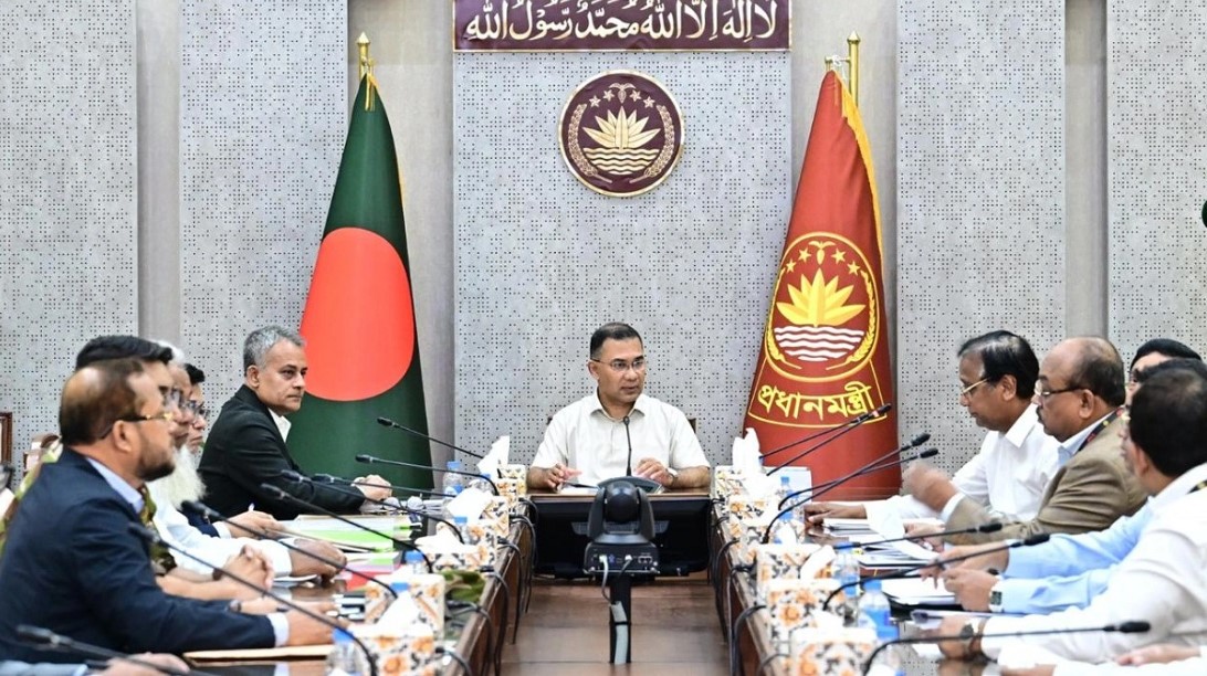 বৃত্তাকার সড়ক নির্মাণকাজের গতি বাড়ানোর নির্দেশ প্রধানমন্ত্রীর