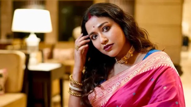 গ্ল্যামারের চেয়ে যোগ্যতাকে এগিয়ে রাখলেন সোহিনী